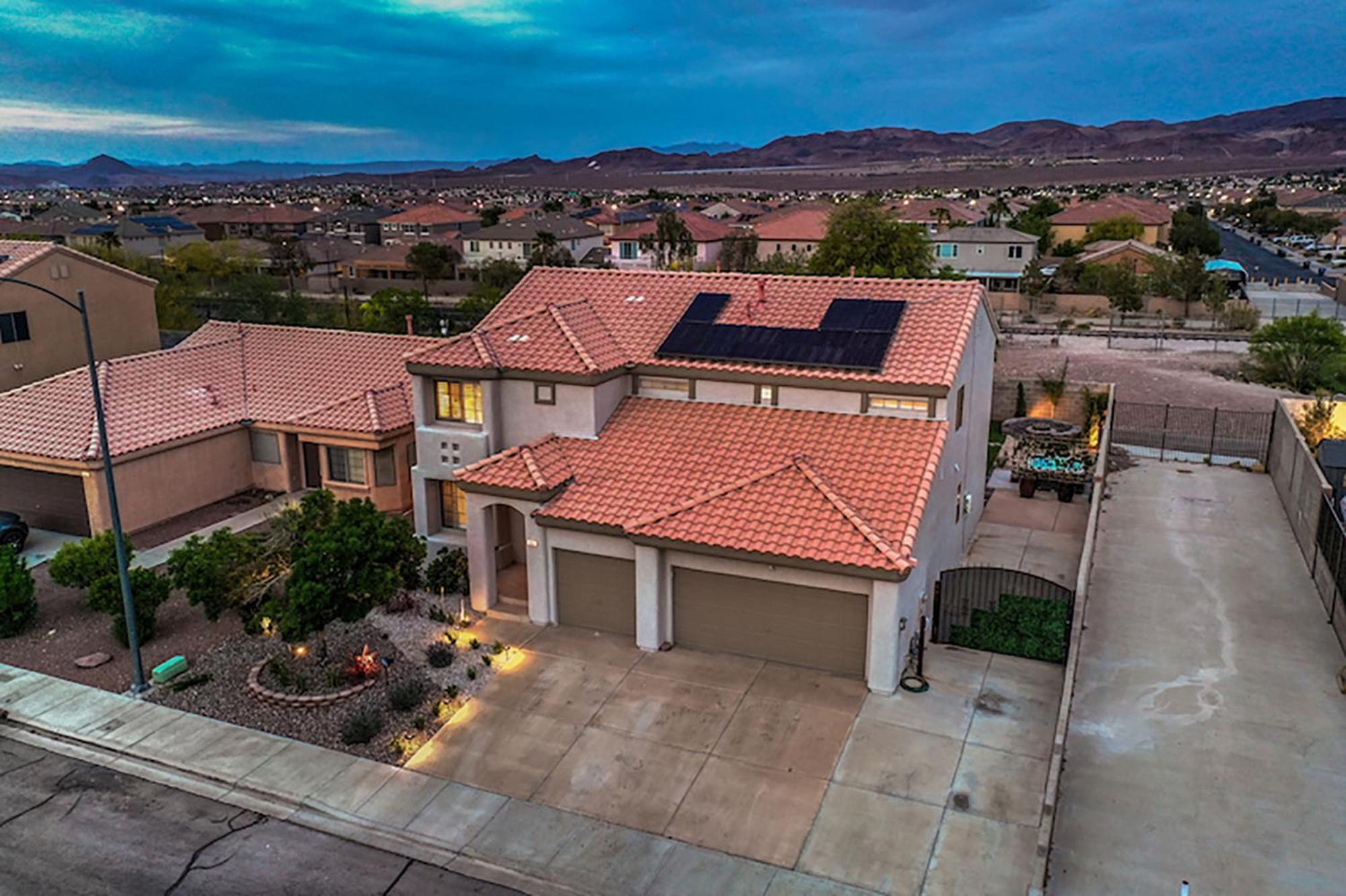 Buddha Gem, Central 6 Bed Room Luxury Home With Pool Hot Tub Game Room And Much More Las Vegas Exterior foto