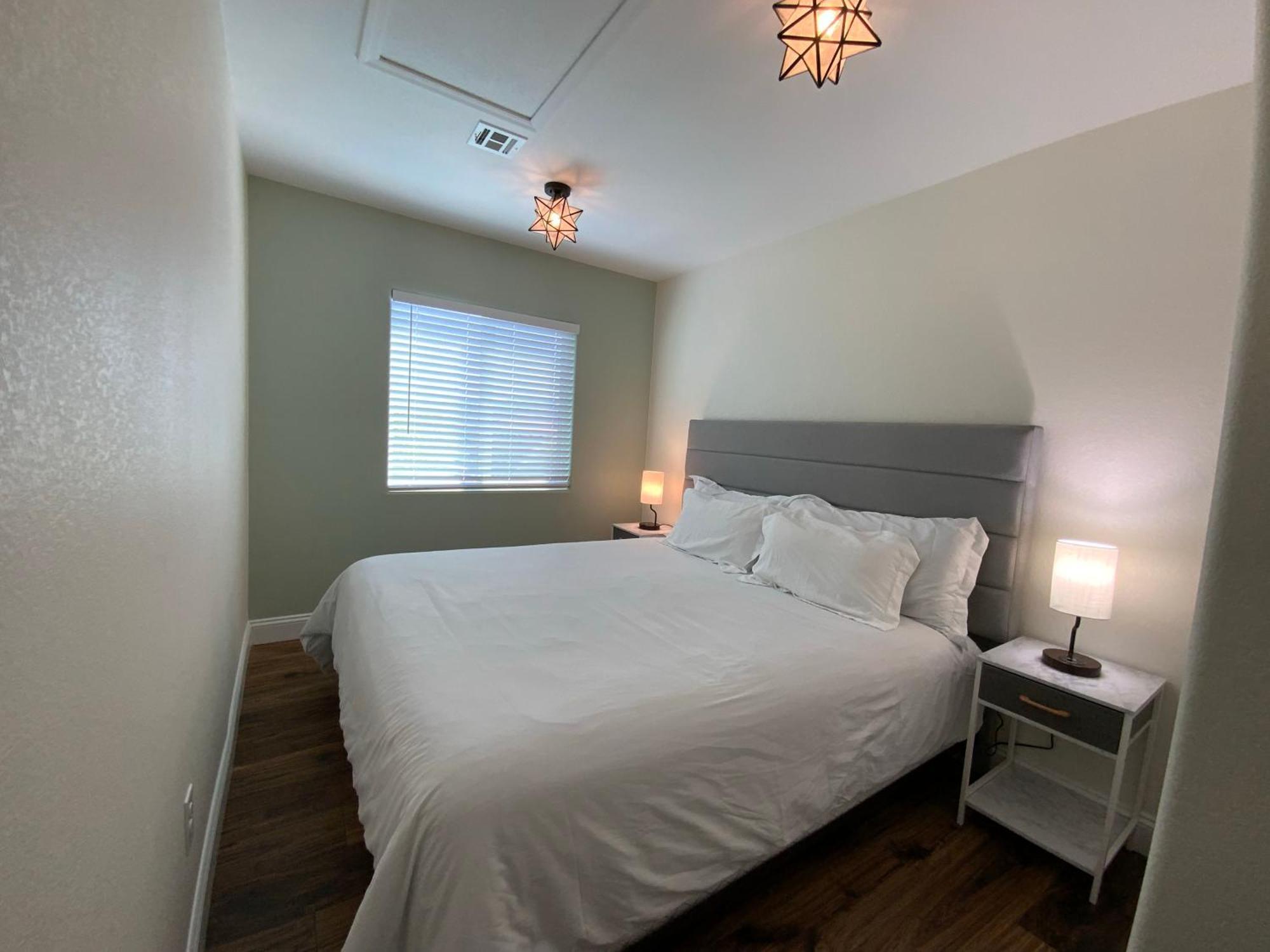 Buddha Gem, Central 6 Bed Room Luxury Home With Pool Hot Tub Game Room And Much More Las Vegas Exterior foto